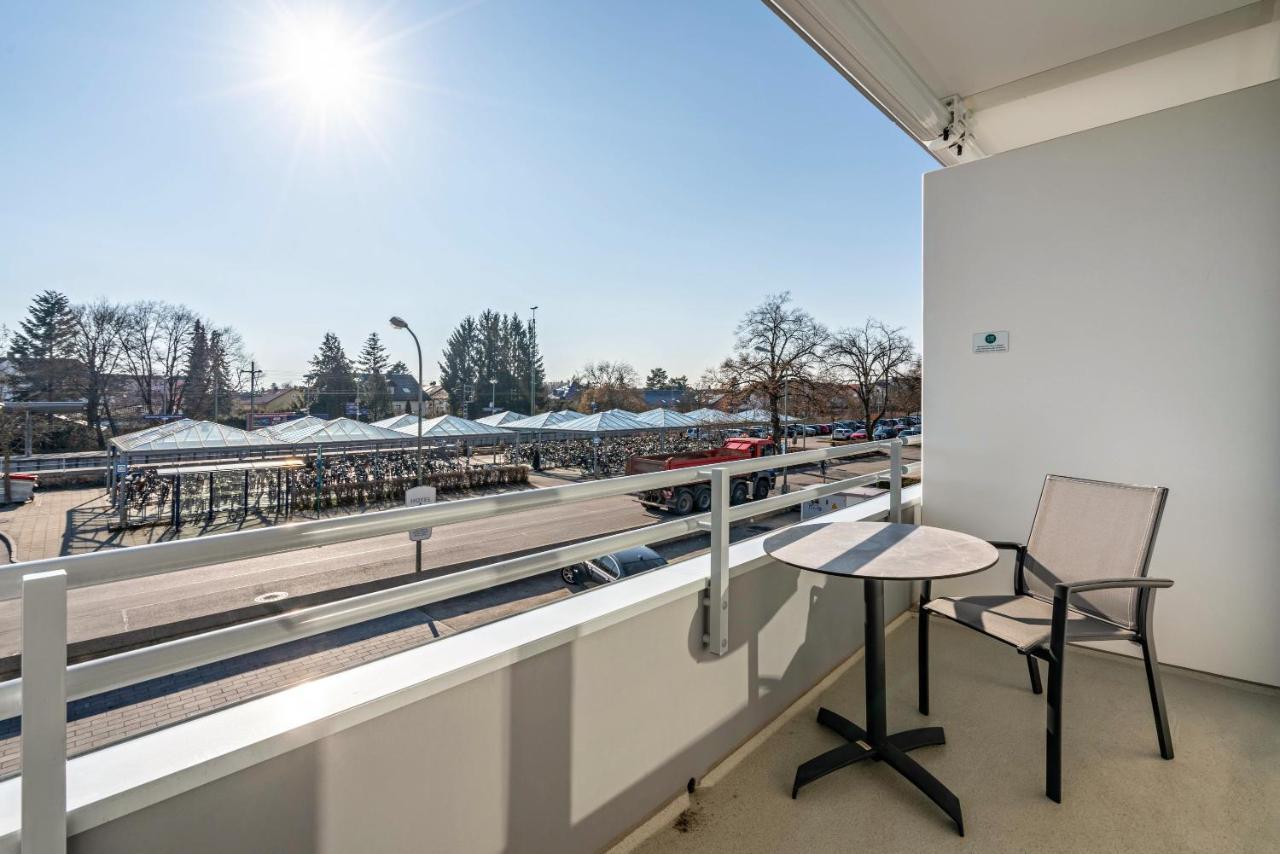 Huber Living Basic 106 Apartment Germering Exterior photo